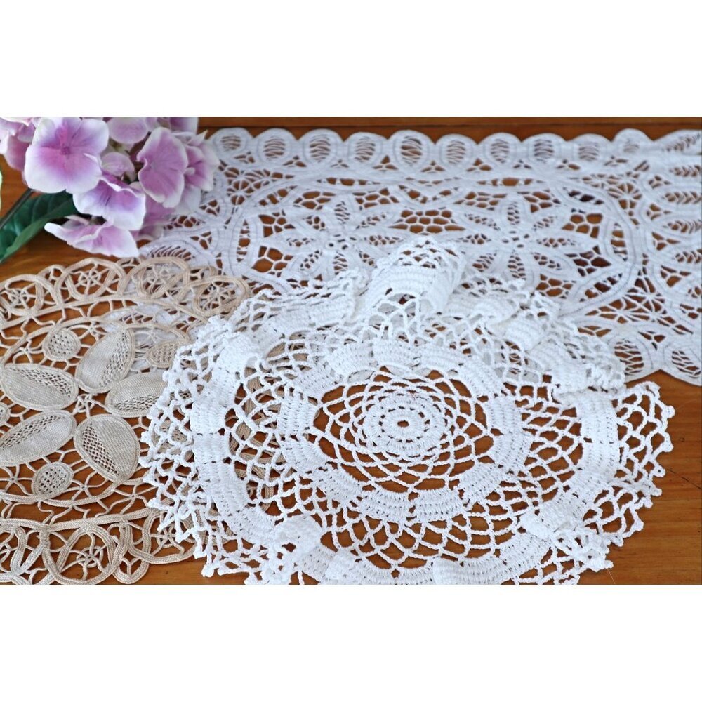 3 Doilies Doily Crocheted Doily White & Tan  Vintage Doilies  V21